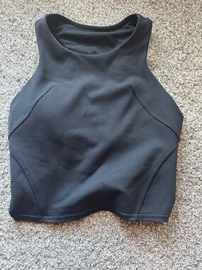 Lululemon Black Sleeveless Cropped Tank Top